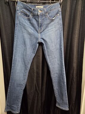 Levi's Women’s Skinny Jeans in Light Blue Denim